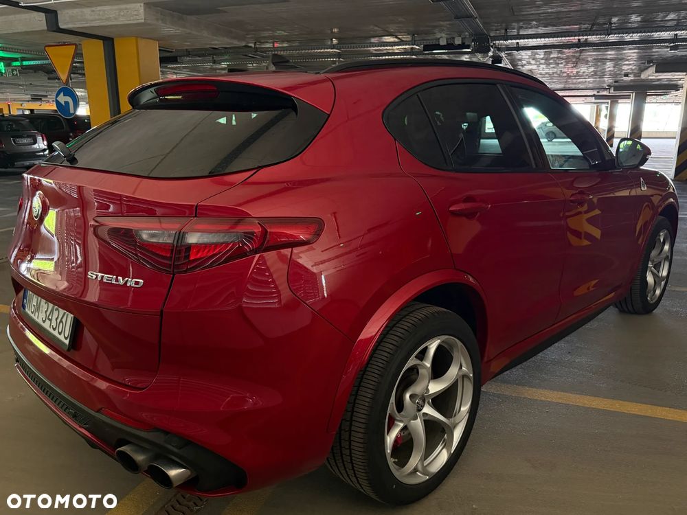 Alfa Romeo Stelvio 2.9 V6 Bi-Turbo Quadrifoglio Q4 - 7