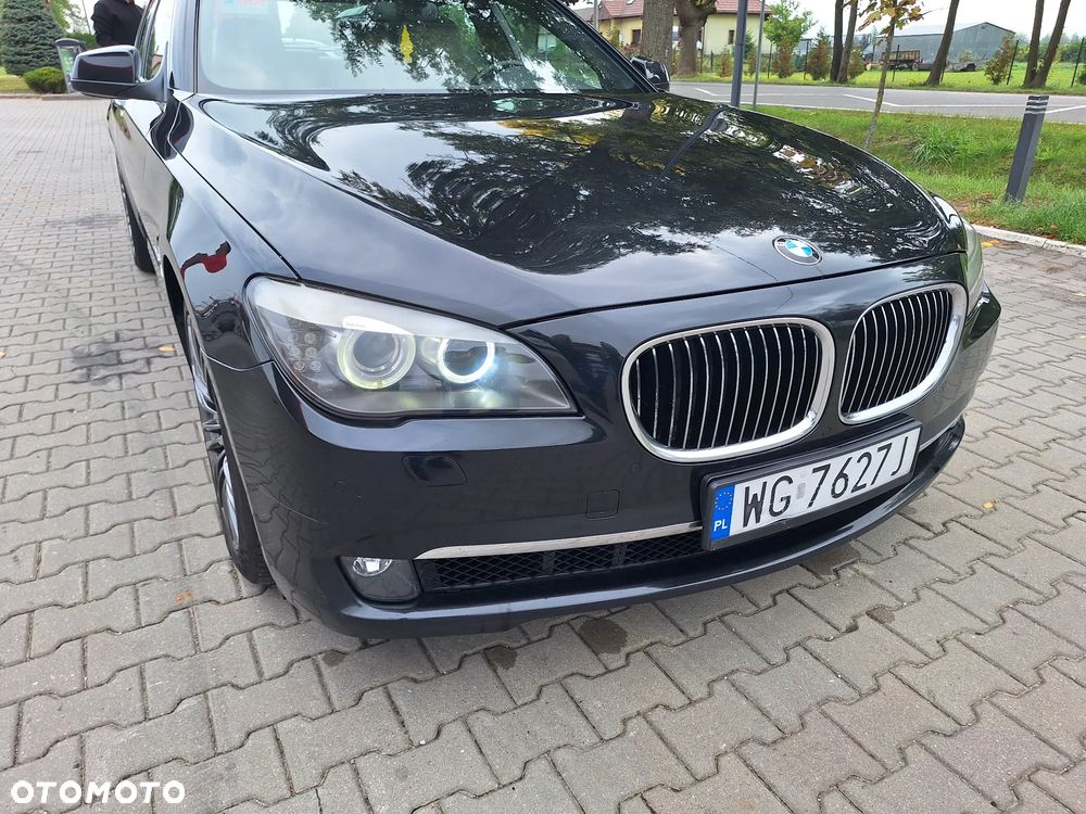 BMW Seria 7 740d xDrive - 4