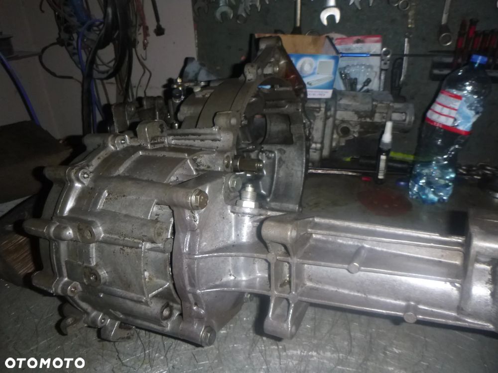SKRZYNIA BIEGÓW VW T4 1,9D TD 2,4 D DJZ PO REGENERACJI - 4