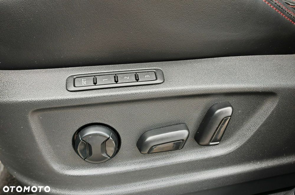 Skoda Kodiaq 2.0 Bi-TDI 4x4 RS DSG - 24