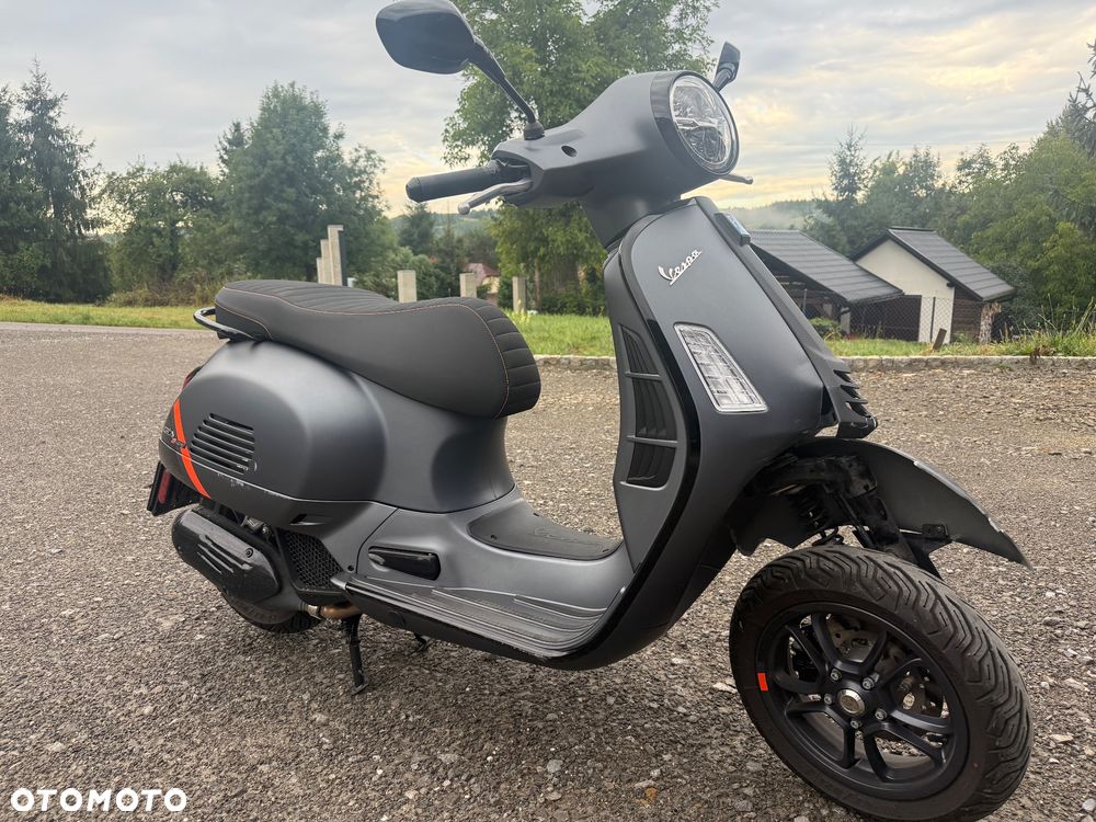 Piaggio Vespa - 11