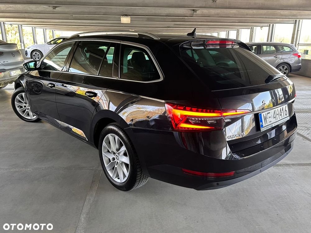 Skoda Superb 2.0 TDI SCR 4x4 Style DSG - 3