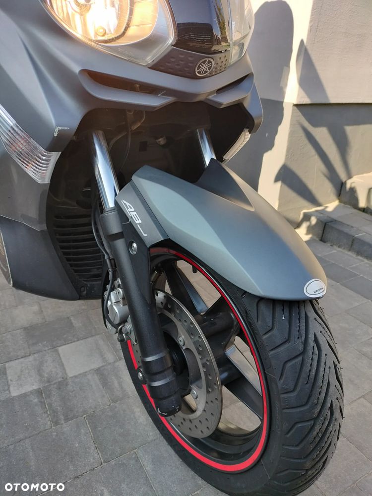 Yamaha X-max - 5