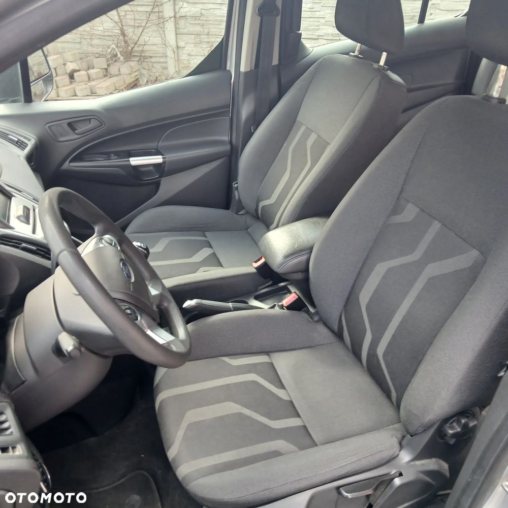 Ford Transit Connect - 20