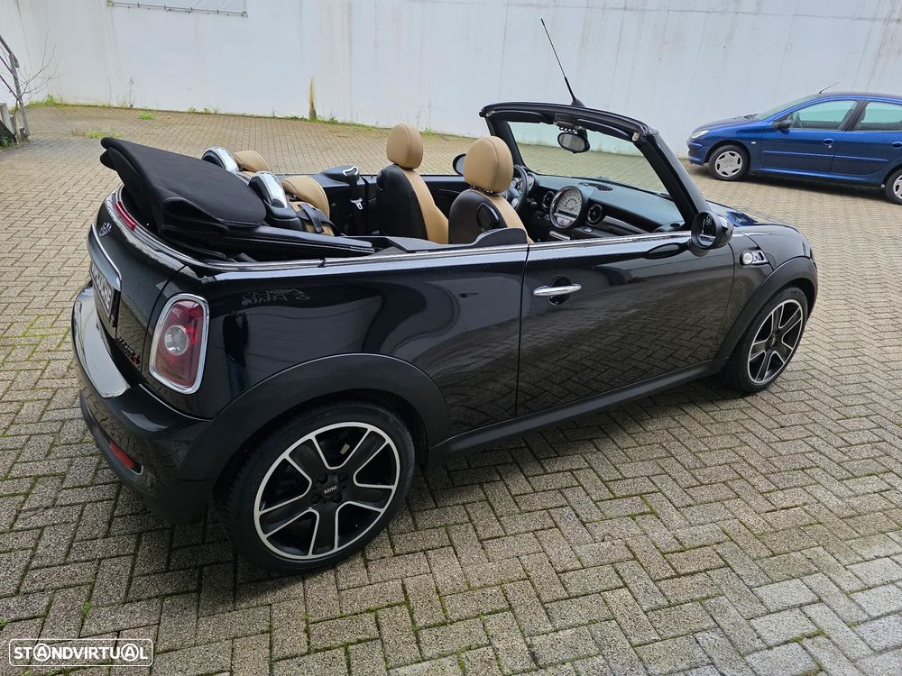 MINI Cabrio Cooper S - 9