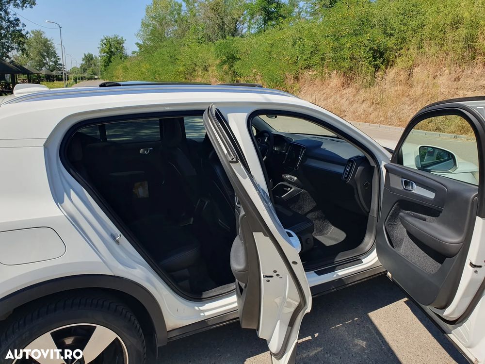 Volvo XC 40 D3 AWD Momentum Pro - 5