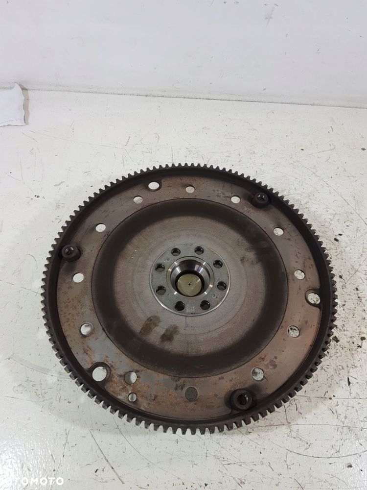 koło zamachowe 06h105323p audi a6 c7 a4 b8 lift 2.0 tdi csu - 5