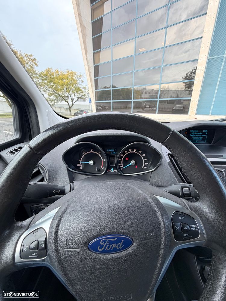 Ford Tourneo Courier 1.6 TDCi Titanium - 14