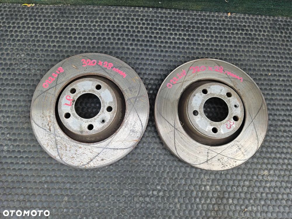 Zaciski Zacisk Hamulce Klocki Tarcze Tarcza Oslony Oslona 320mm Przod Przednie SWAP Audi A6 C6. - 2