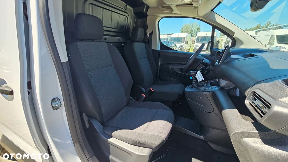 Opel Combo - 11