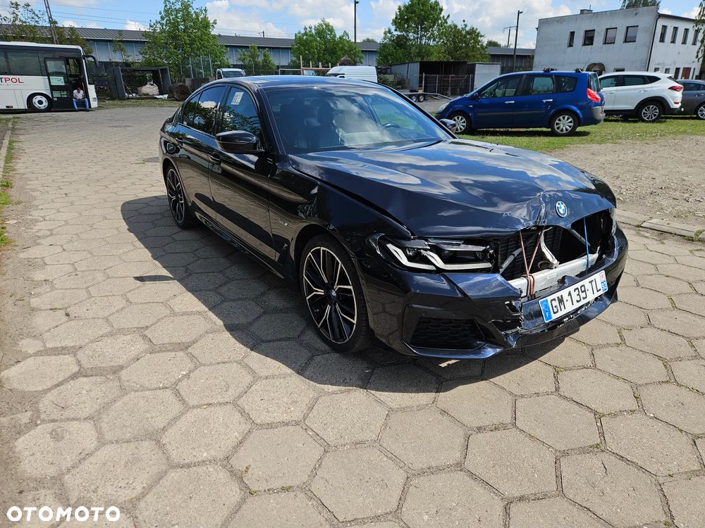 BMW Seria 5 545e xDrive M Sport sport - 7