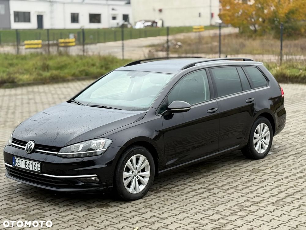 Volkswagen Golf 1.6 TDI SCR DSG Comfortline - 2
