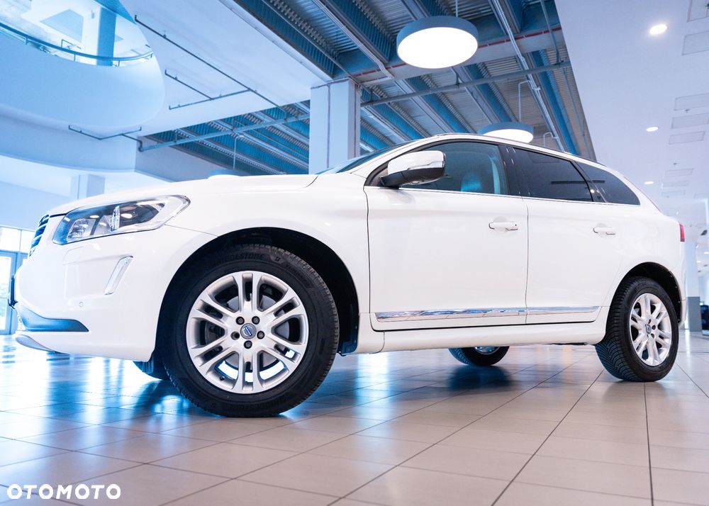 Volvo XC 60 D4 Drive-E Summum - 4