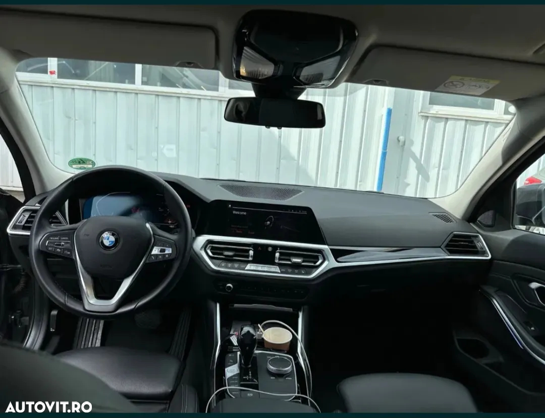 BMW Seria 3 320i xDrive GT Aut. Sport Line - 4