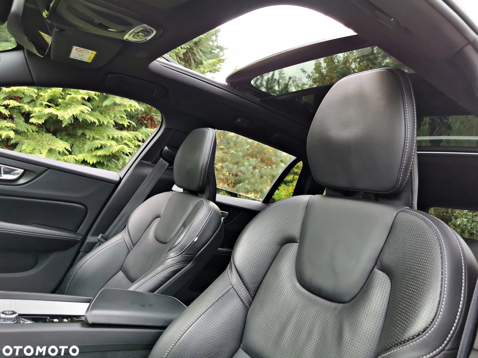 Volvo V60 D3 Geartronic R-Design - 18