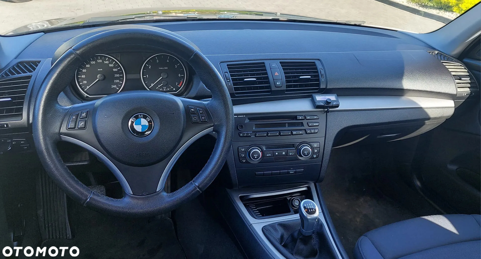 BMW Seria 1 116i - 20