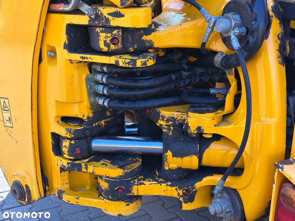 JCB 3CX Sitemaster Plus 92hp manual - 9