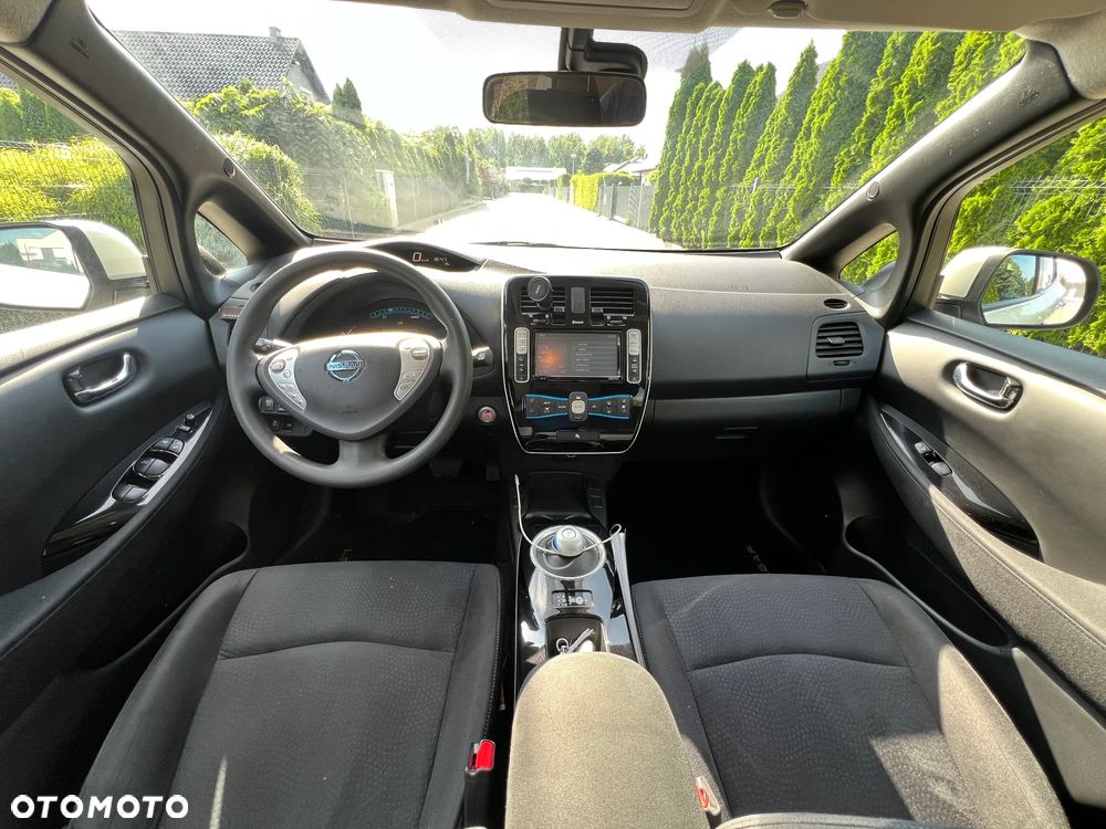 Nissan Leaf 24kWh Visia - 9
