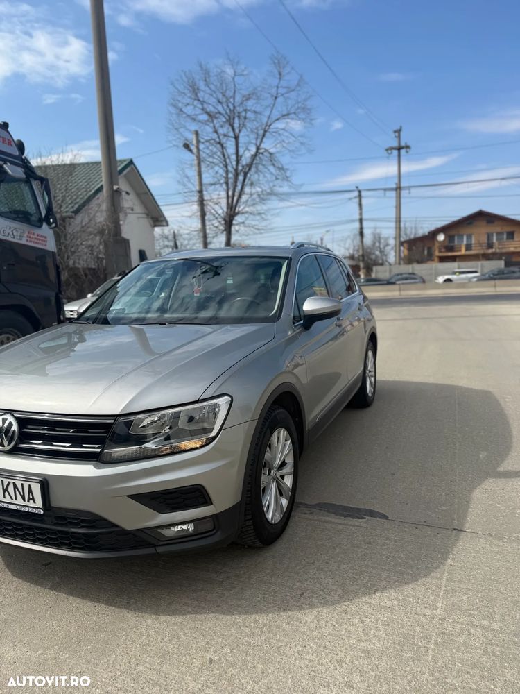 Volkswagen Tiguan - 5