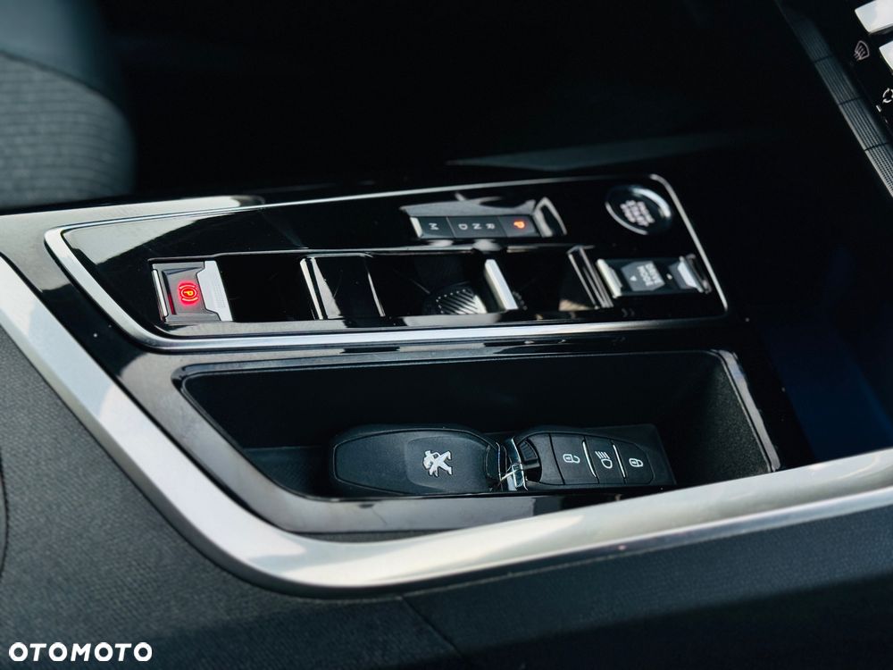 Peugeot 3008 BlueHDi 130 Stop & Start EAT8 Allure Business-Paket - 18