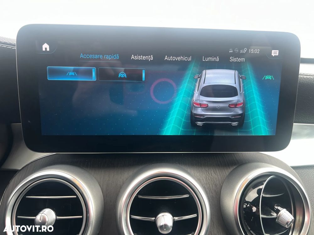 Mercedes-Benz GLC Coupe 300 4MATIC MHEV - 26