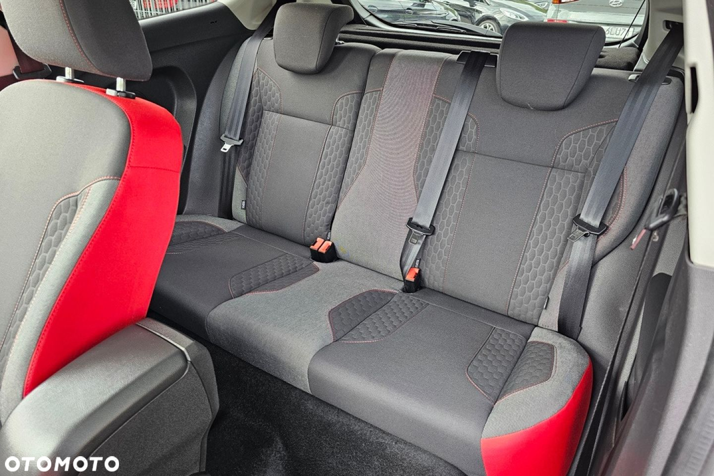 Ford Fiesta - 16