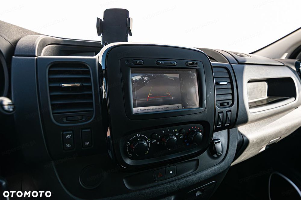 Opel Vivaro L2H1 1.6 145KM - 23