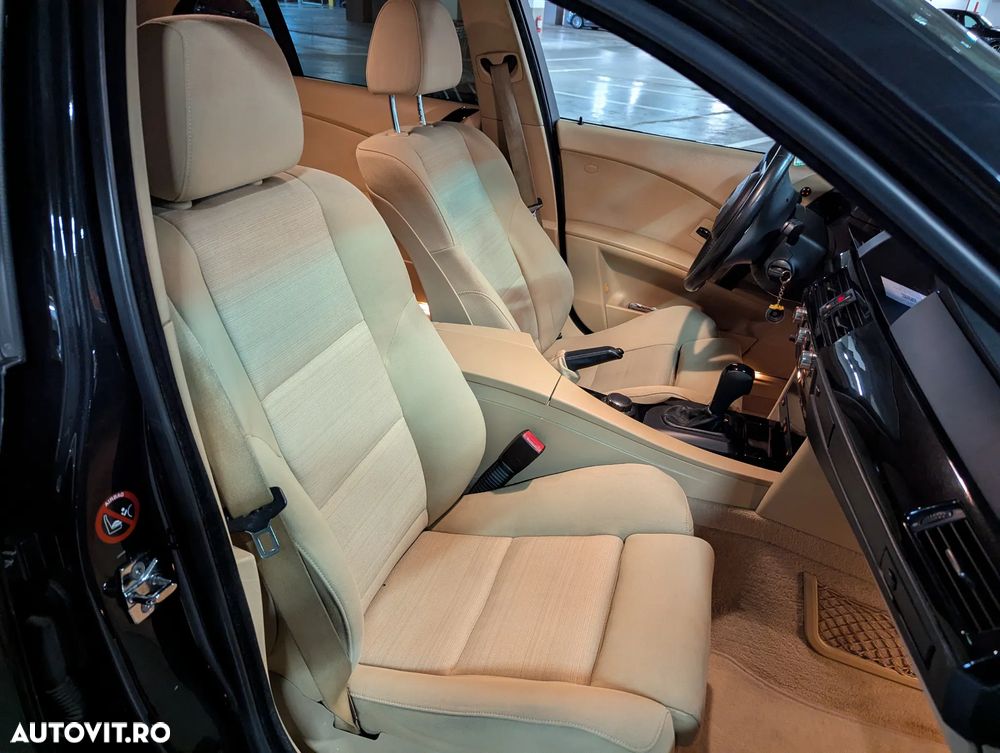 BMW Seria 5 523i Aut. - 16