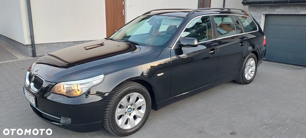 BMW Seria 5 525d - 18