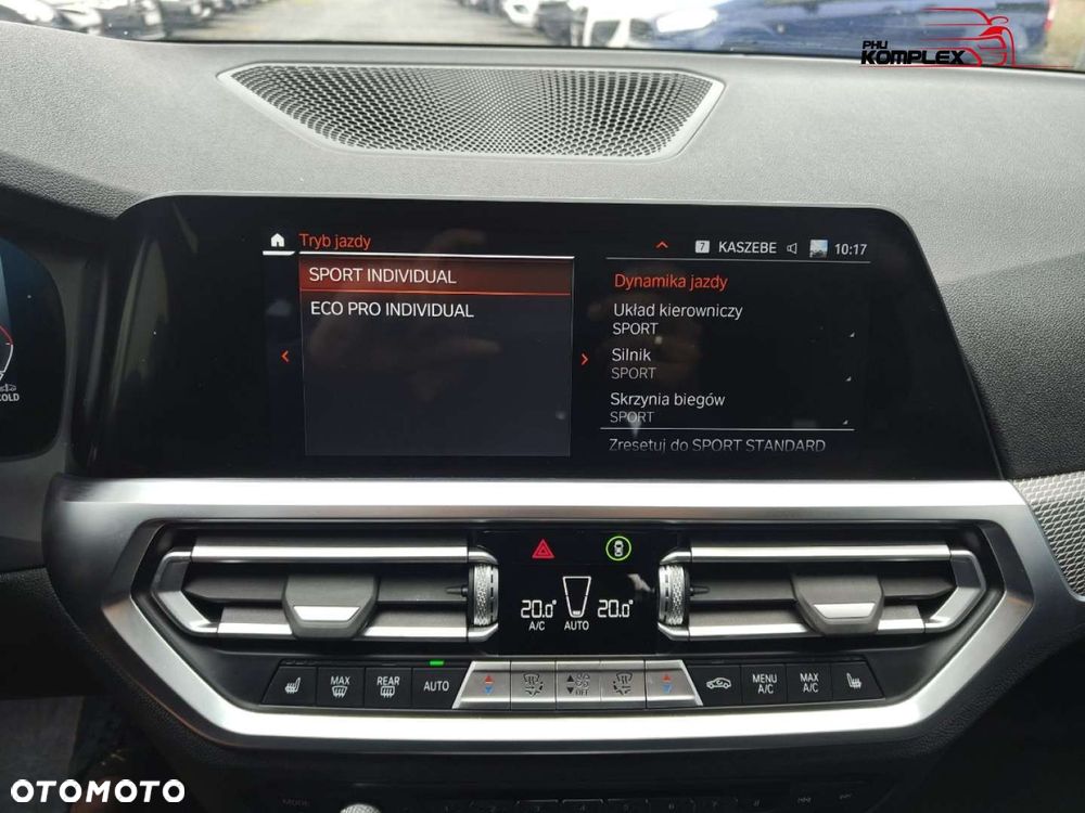 BMW Seria 3 - 32