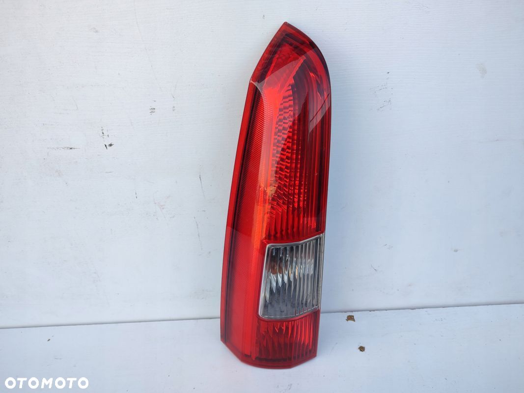 Lampa lewy tył górna VOLVO V70 II KOMBI EUROPA ORYGINAŁ - 1