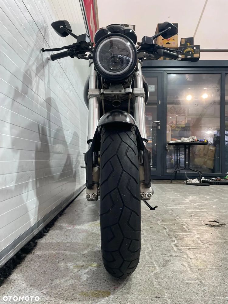 Ducati Monster - 13