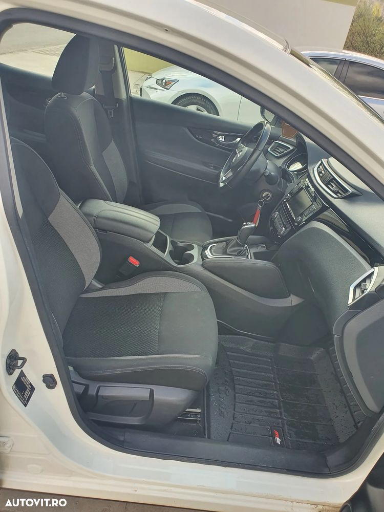 Nissan Qashqai 1.3 157CP 2WD DCT Acenta - 9