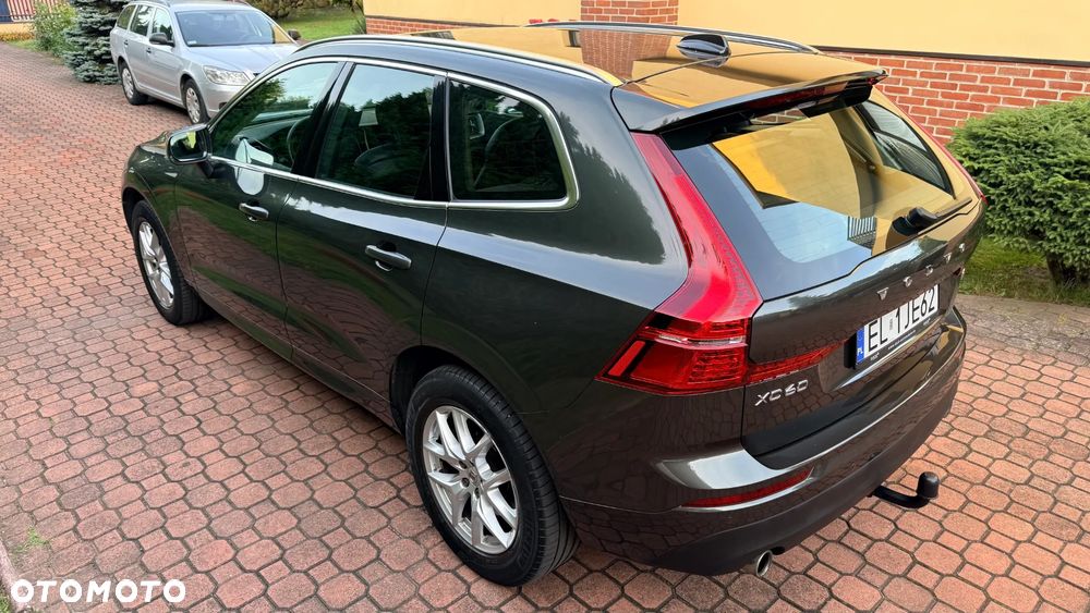 Volvo XC 60 T4 Momentum Pro - 8