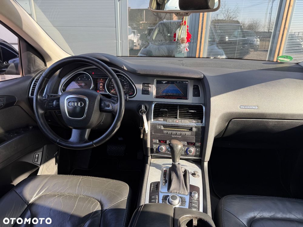 Audi Q7 3.0 TDI DPF quattro tiptronic - 16