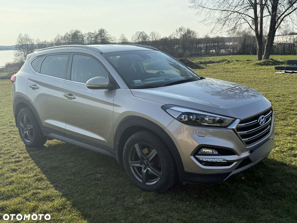 Hyundai Tucson - 2