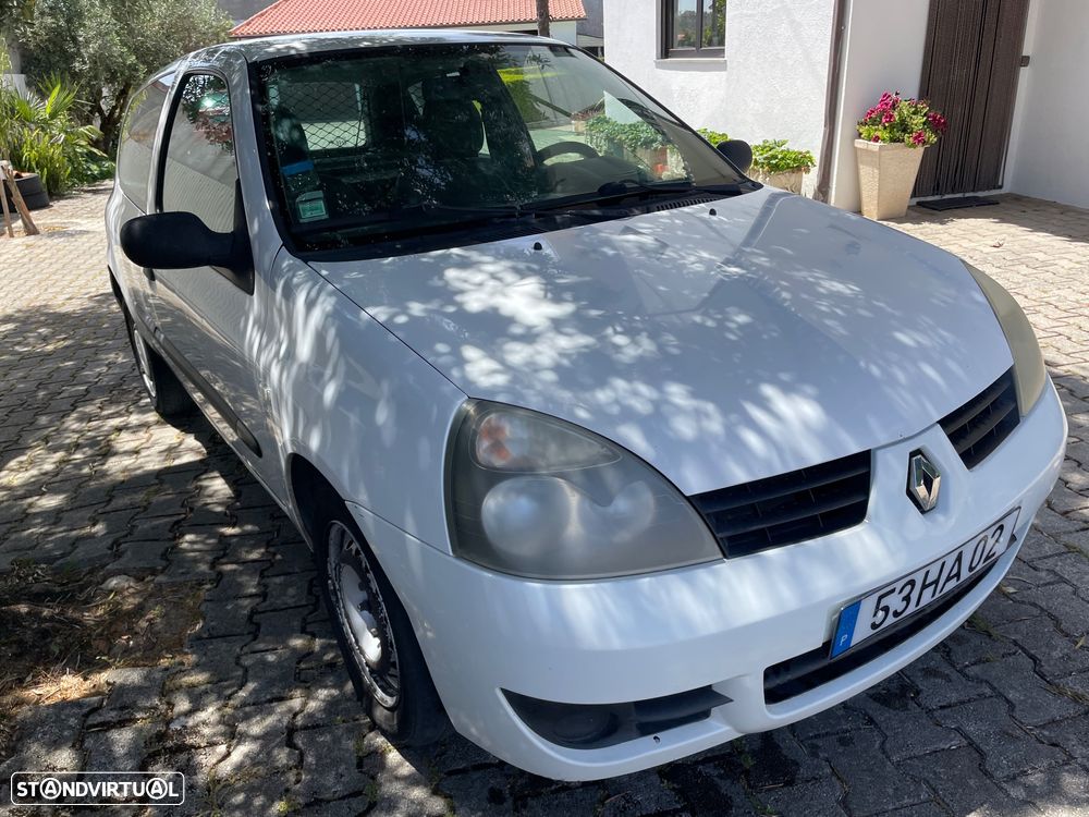 Renault Clio - 6