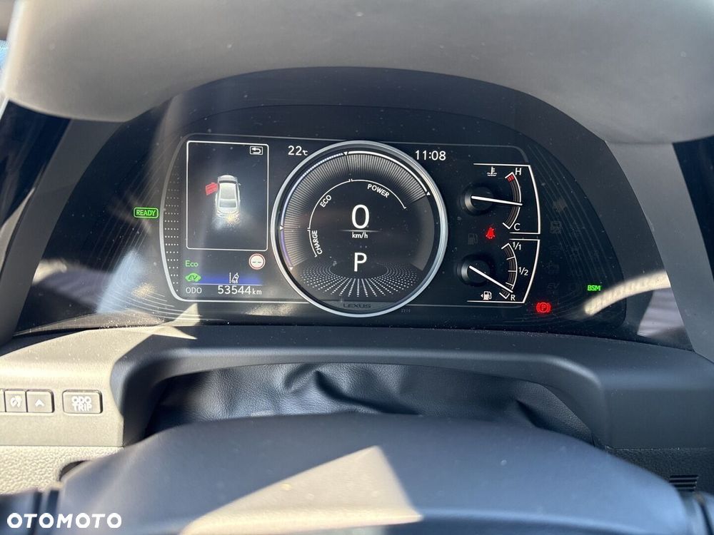Lexus ES 300h Business Edition - 17