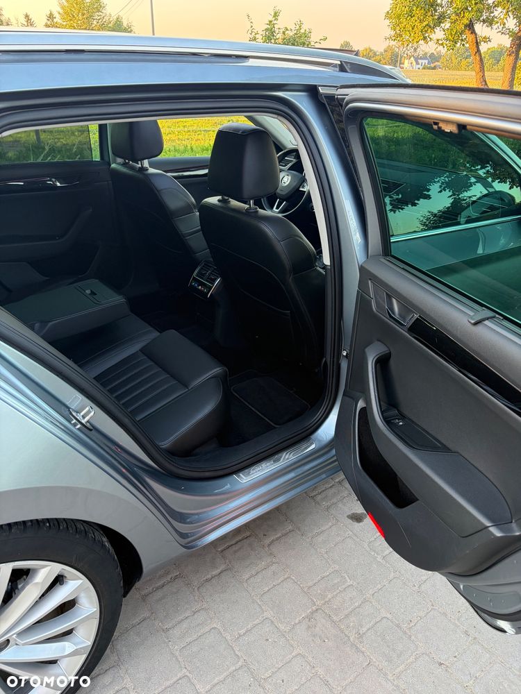 Skoda Superb 2.0 TDI 4x4 DSG L&K - 32