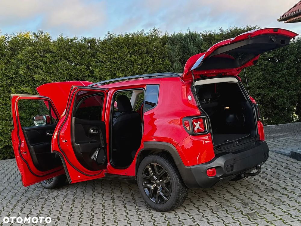 Jeep Renegade 1.6 E-torQ Night Eagle - 37