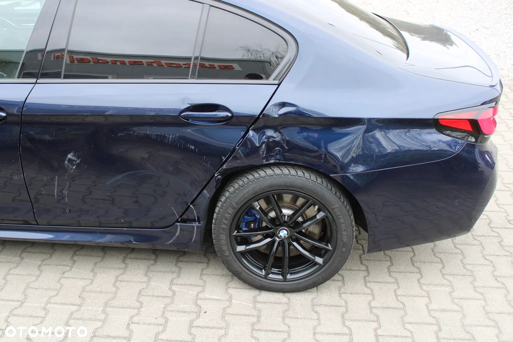 BMW Seria 5 540i xDrive mHEV M Sport sport - 7