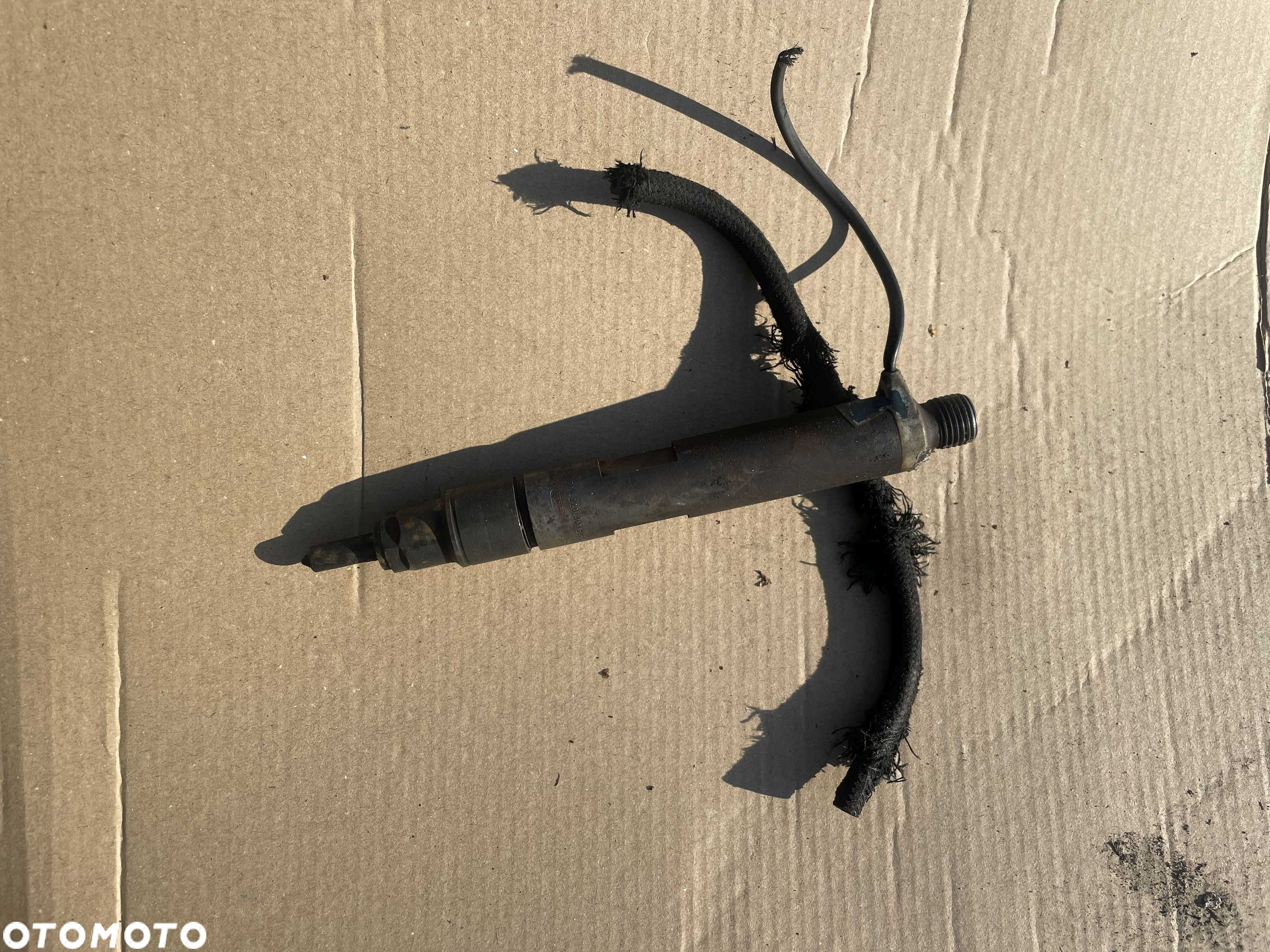 Wtryskiwacz wtrysk Sterujący vw transporter t4 LT28 volvo v70 2,5 tdi - 2