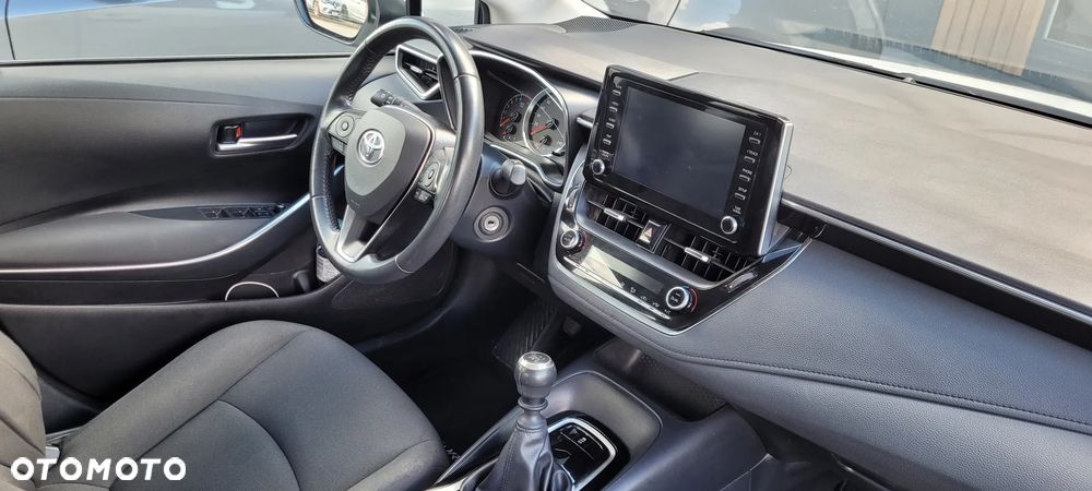 Toyota Corolla 1.6 Comfort - 11