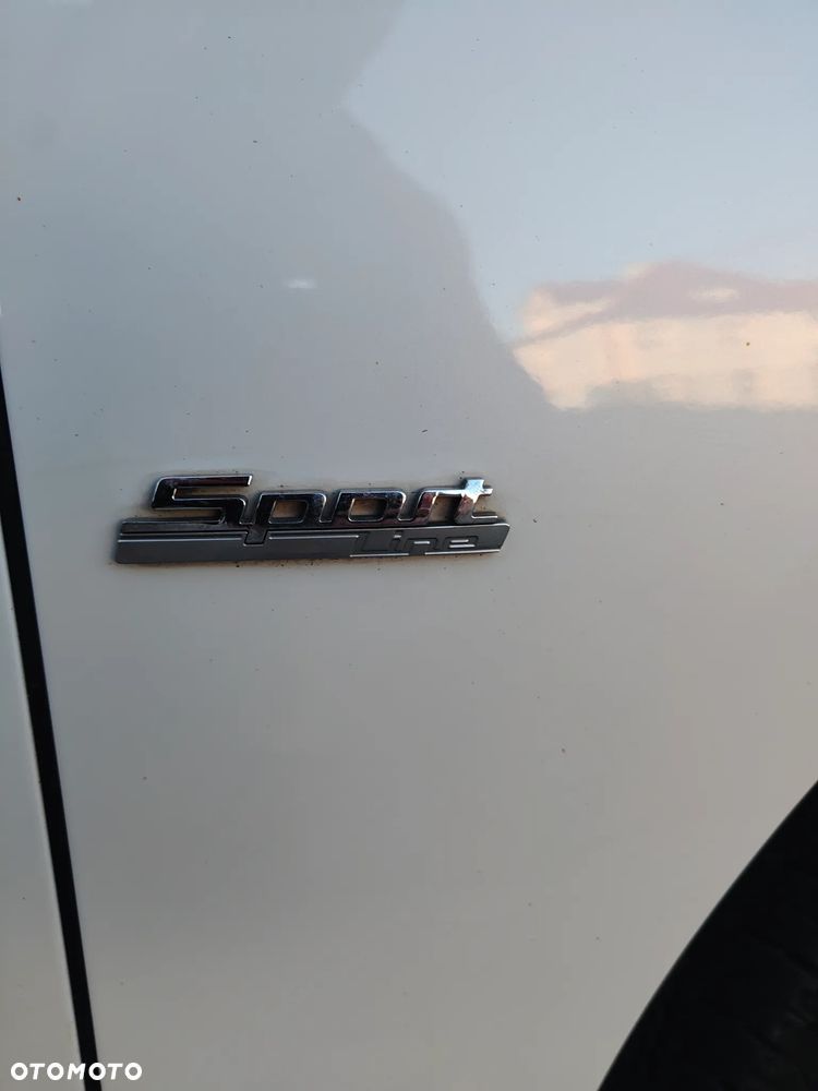 BMW Seria 2 218d Sport - 18