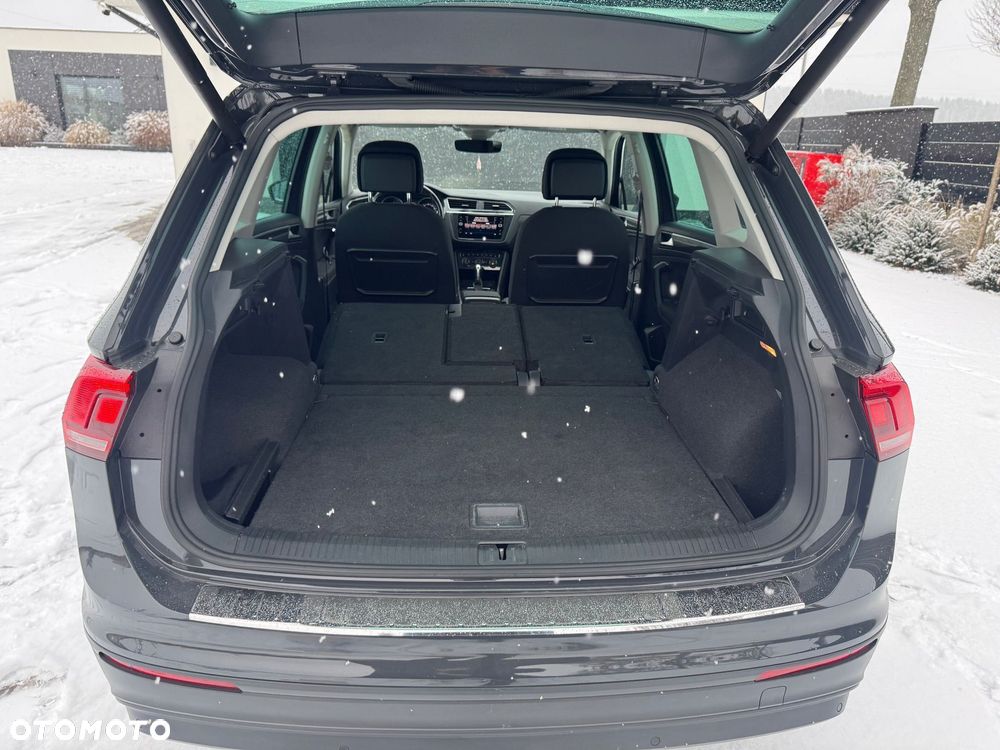 Volkswagen Tiguan 2.0 TDI SCR DSG IQ.DRIVE - 18