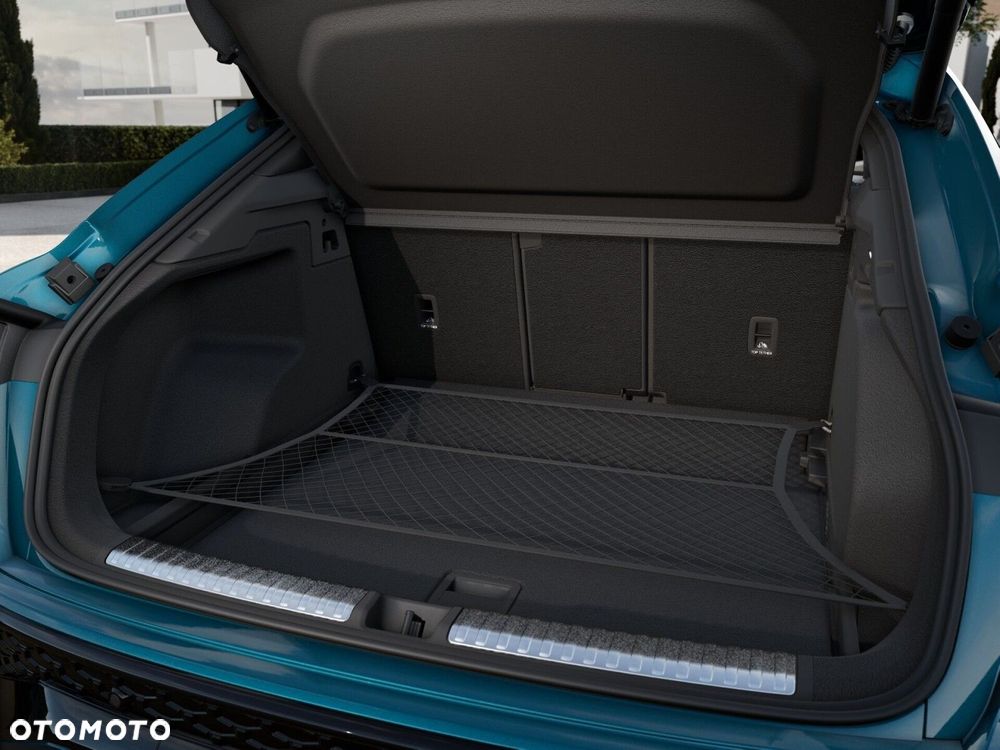 Audi Q3 Sportback - 10