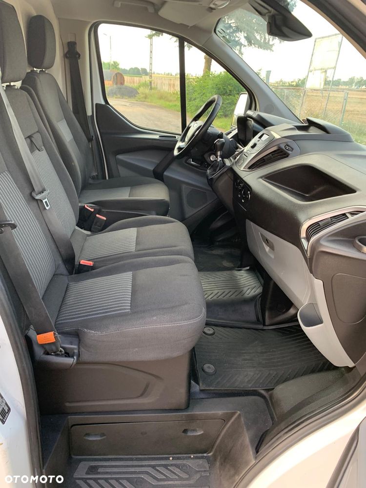Ford Transit Custom - 15