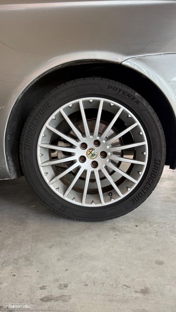 Alfa Romeo GT 1.9 JTD M-JET Progression - 24