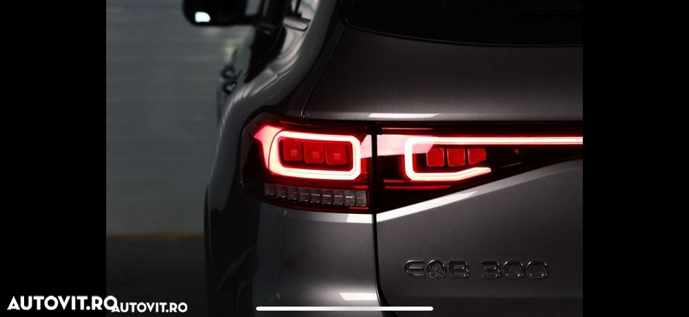 Mercedes-Benz EQB 300 4MATIC - 34