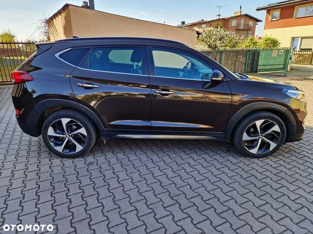 Hyundai Tucson 2.0 CRDi 4WD Automatik Intro Edition - 8